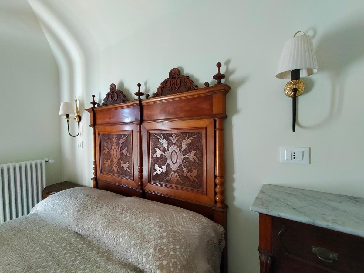 Dimora Sessanio Bed & Breakfast ซานโตสเตฟาโน ดิ เซสซานีโอ ภายนอก รูปภาพ