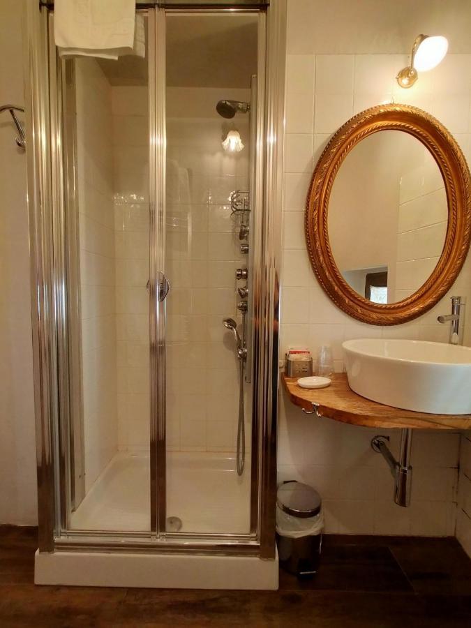Dimora Sessanio Bed & Breakfast ซานโตสเตฟาโน ดิ เซสซานีโอ ภายนอก รูปภาพ