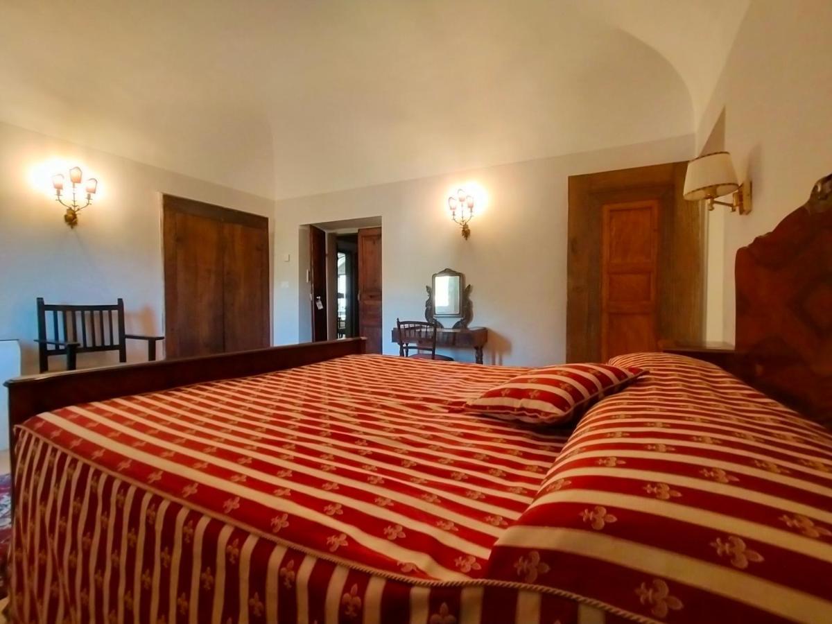 Dimora Sessanio Bed & Breakfast ซานโตสเตฟาโน ดิ เซสซานีโอ ภายนอก รูปภาพ
